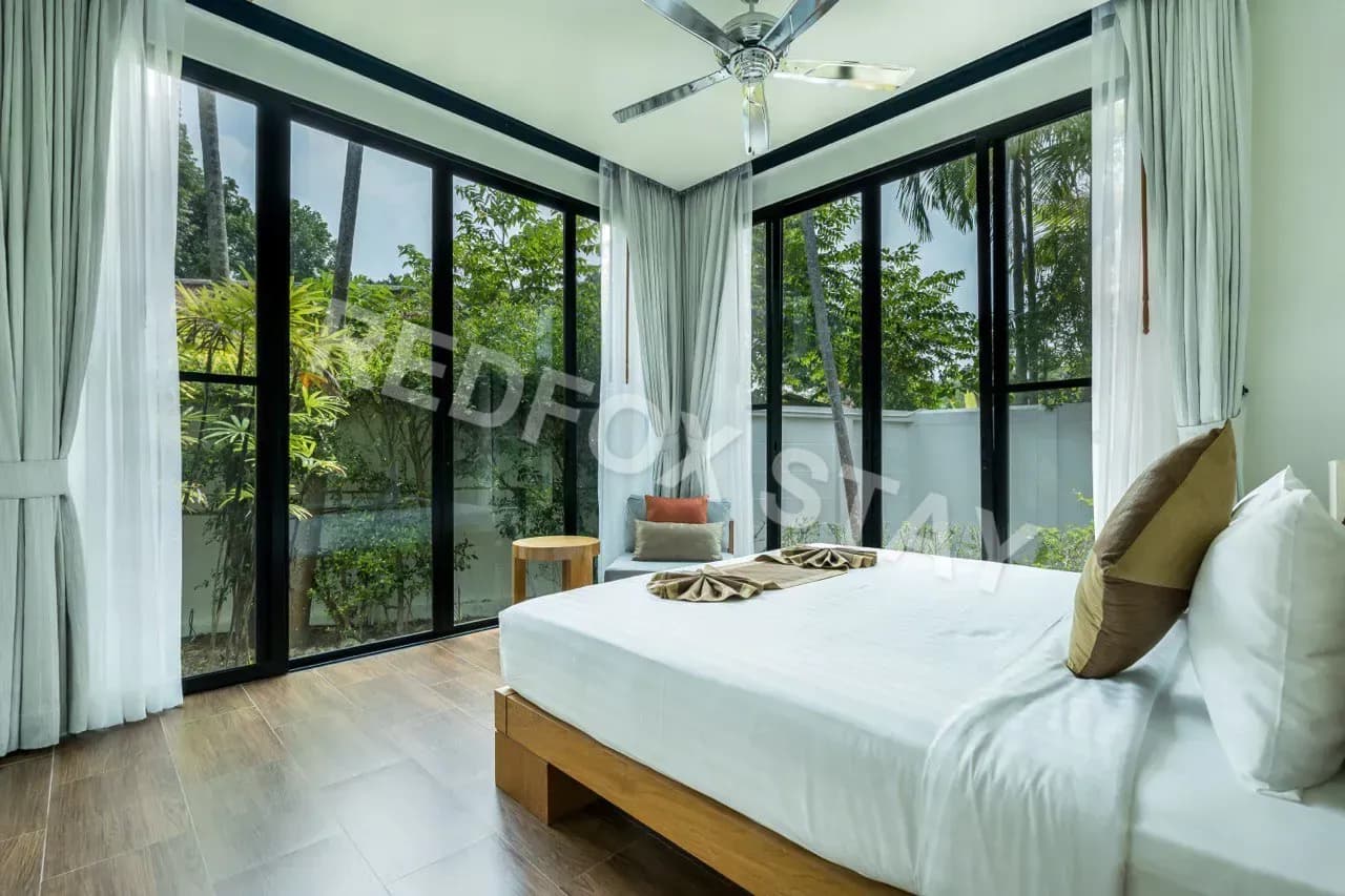 Вилла Baan Bua — 3 спальни (BBT-9), Най Харн, Пхукет Monthstayz Thailand by Goldstar Group